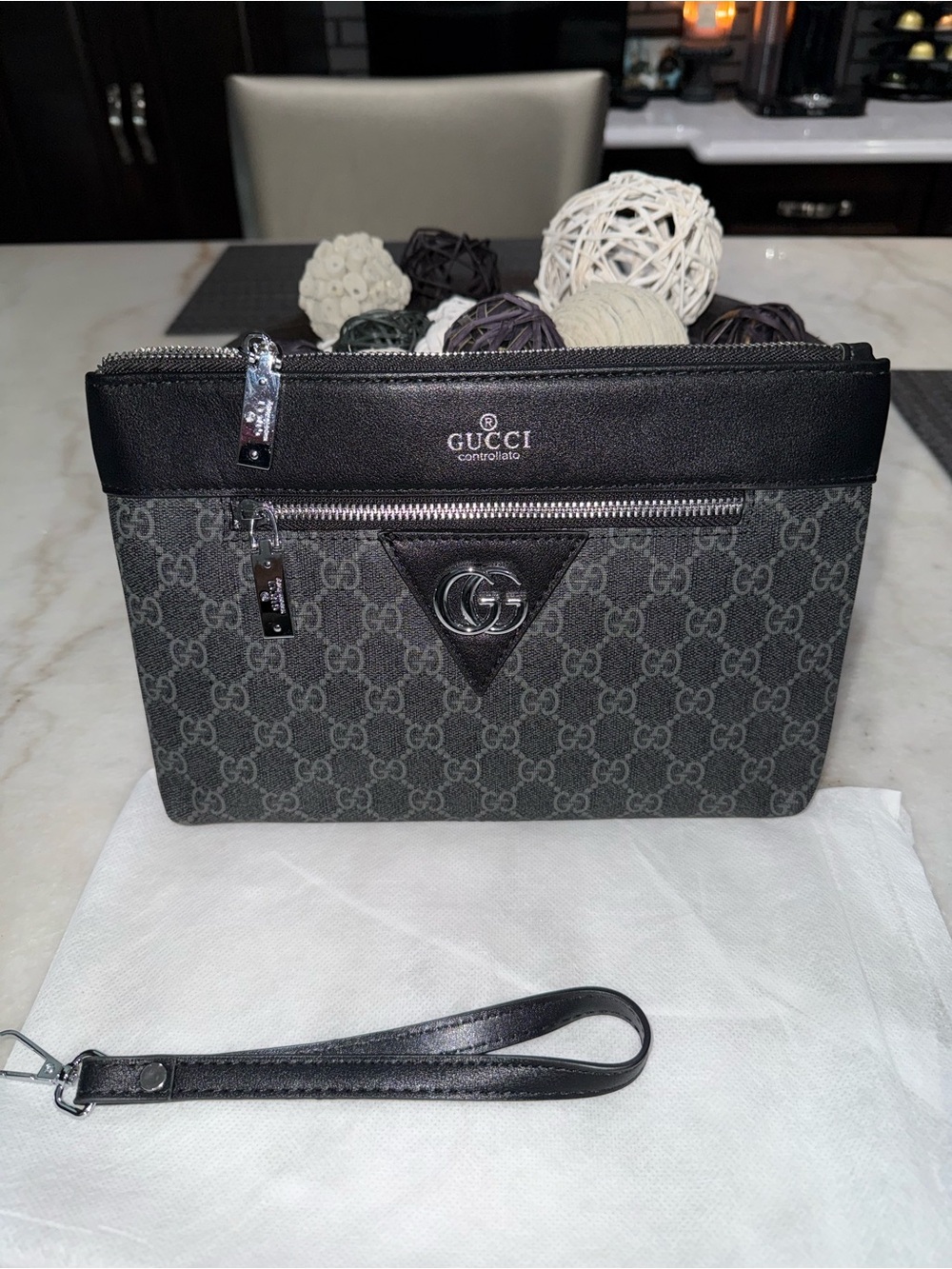 Gucci wristlet
